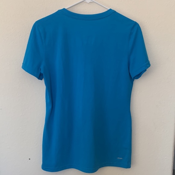 addias Blue Golf/Sport Short Sleeved T- Shirt    Size M - Picture 2 of 5